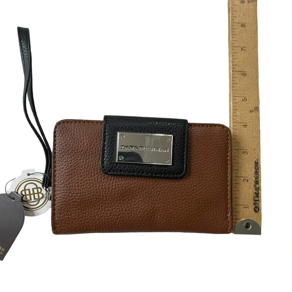 Dana Buchman Danielle wristlet wallet